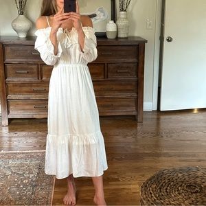 Showpo: Off the Shoulder Ruffle Dress, White, Size 4